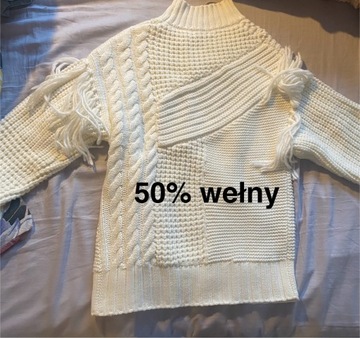 Sweter 50% wełny z frędzlami Tatuum L