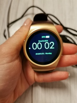 Jak nowy smartwatch dotykowy 
