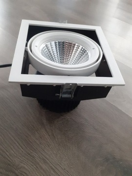 Oprawa oświetleniowa lampa SWING Q180 LED 28W