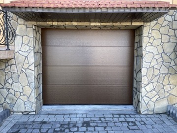 Brama garażowa segmentowa brązowa 3000x2500