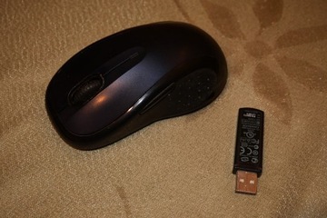 Mysz myszka do komputer laptop Logitech +odbiornik