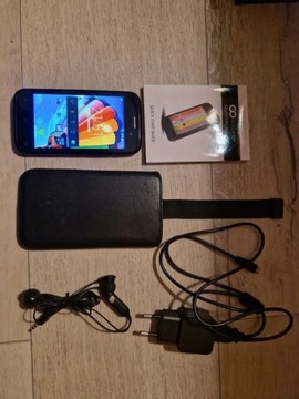 Smartfon Goclever Quantum 400 Lite