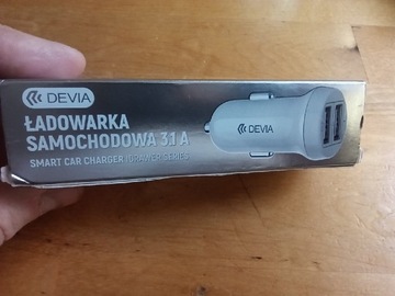 Ładowarka samochodowa Devia 3,1 A - 2 x USB 