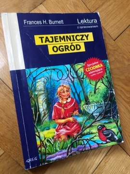 Tajemniczy ogród z opracowaniem