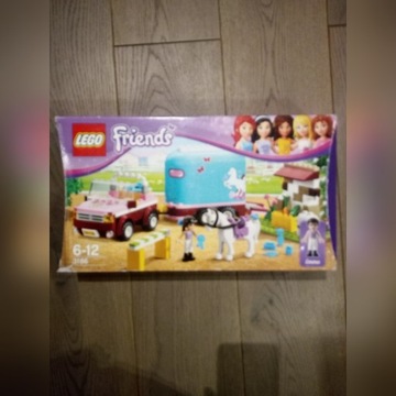 Lego friends zestaw z Emmą i koniem