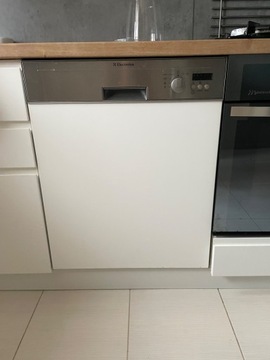 Zmywarka Electrolux esi64030x