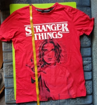 Oryginalny T-Shirt "STRANGER THINGS" rozm. "L"