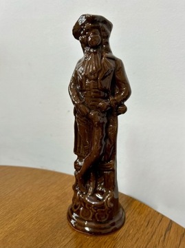 ceramiczna figurka młodzieniec szlachcic PRL duża