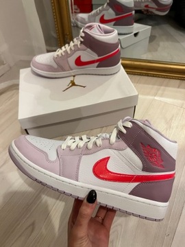 44 Nike Jordan 1 Mid różowe DR0174 500