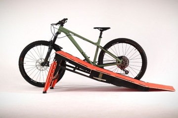 Bicycle jump ramp Rocket