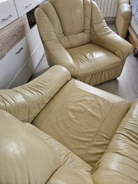 Sofa ze skóry naturalnej i dwa fotele