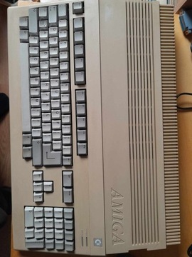 Amiga 500 z początku produkcji