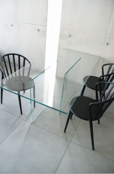 Stół szklany. 180x90