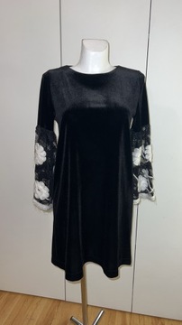 Piękne czarna sukienka Welurowa