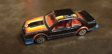 Model samochodu z lat 80 Summer Toys BMW 7 E23