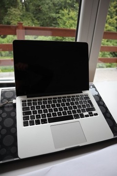 Macbook Pro 13" 2014 8GB RAM/500GB