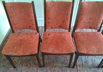 Krzesła 4 szt po renowacji ciemne drewno-vintage