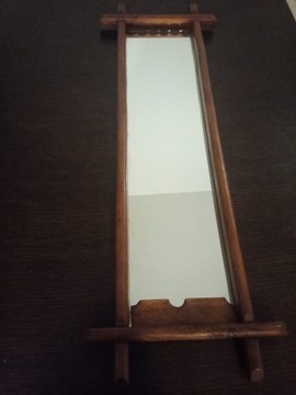Lustro z drewnianą ramą 81.5 x 28.5 cm