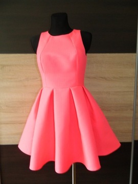 EMO efektowna sukienka neon róż roz 36