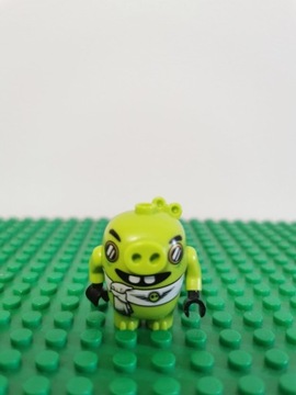 Świnia figurka LEGO ang004