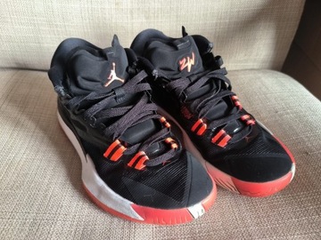 Buty Nike Jordan Zion 1 rozmiar 38