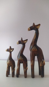 Figurka rzeźba drewniania żyrafa 3 szt