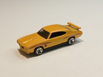 70 Pontiac gto Hot wheels 2010