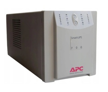 Zasilacz UPS APC 700 + AKUMULATOR