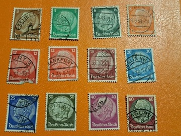NIEMCY - HINDENBURG - 12 znaczków z lat 30. XX w.