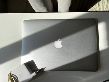 MacBook Pro Mid 2014 Retina 15 cali
