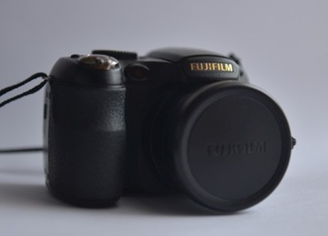 Aparat FujiFilm S2800 HD FinePix