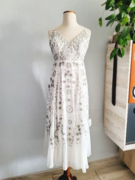 Biala zdobiona sukienka midi w stylu vintage S