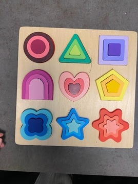 PUZZLE  MONTESSORI