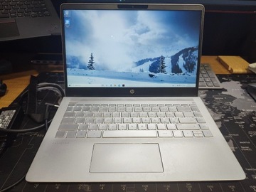 Laptop HP Pavilion 14-bf080no - 8GB Ram, SSD, I3-7100