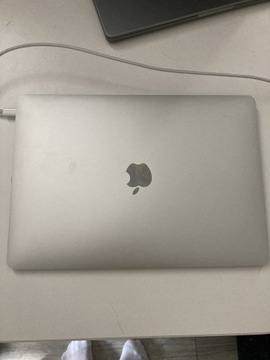 MacBook Air retina 2020 komplet - mankament 