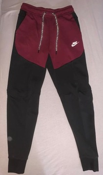 Spodnie dresowe Nike Tech Fleece XS *NOWE*