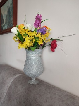 Ręcznie zdobiony ozdobny wazon na kwiaty 