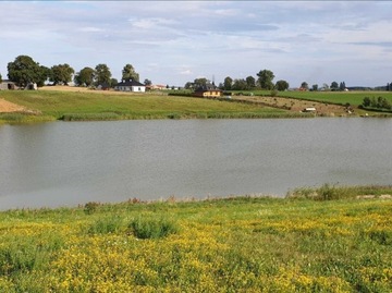 Działka nad jeziorem, z dostępem do jeziora 60ar