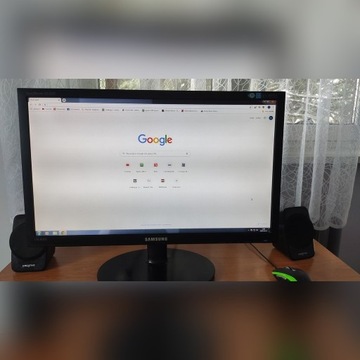 komputer + monitor + głośniki