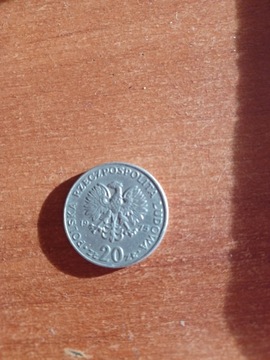 Moneta 20 zl z 1975 rok