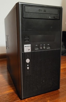 Komputer stacjonarny, 4 rdzenie AMD-FX, 9500GT