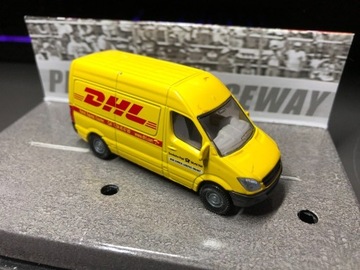 Siku - Mercedes Sprinter DHL