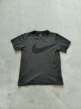 Koszulka termoaktywna Nike Dri - fit roz. 147 - 158 na 12 - 13 lat