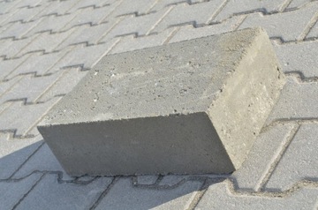 Bloczki betonowe fundamentowe bloczek 12/24/38cm