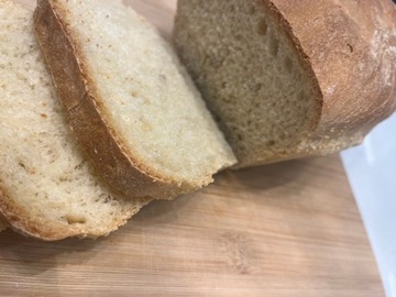 Chleb z domowego wypieku
