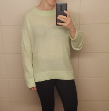 Miętowy sweterek H&M rozmiar S oversize