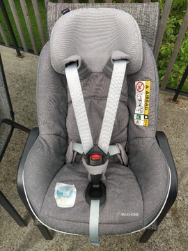 Fotelik Maxi Cosi 2way Pearl + ISOFIX 2wayFix