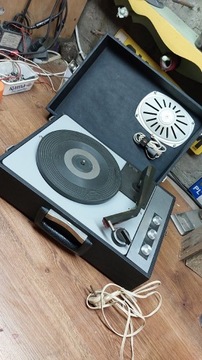 Gramofon Unitra Fonica WG 550