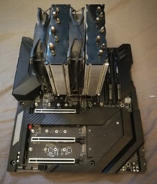 gigabyte aorus x570 xtreme 64gb RAM ryzen3600 4.35