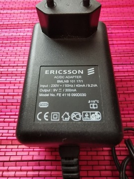 Ładowarka sieciowa Ericsson 